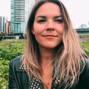 Meet your Posher, Riley